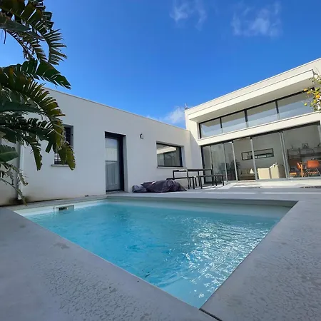 Oasis Blue Canet Villa