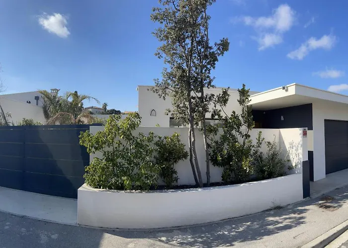 Oasis Blue Canet Villa