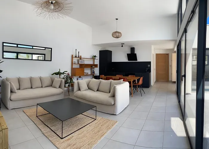 Oasis Blue Canet Περπινιάν